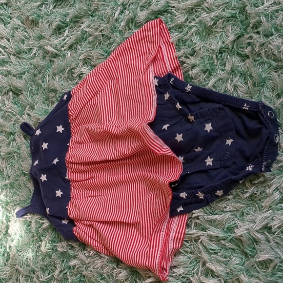 3 Rompers - Picture 9 of 10